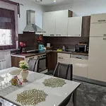 Hrastik 1 Apartment