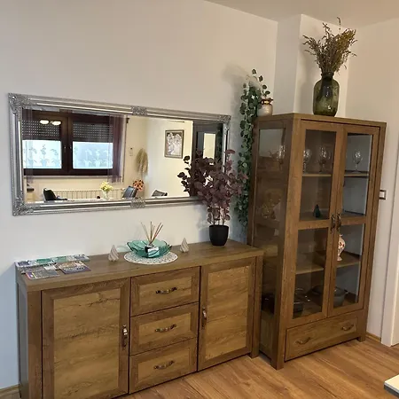 Hrastik 1 * Bihać